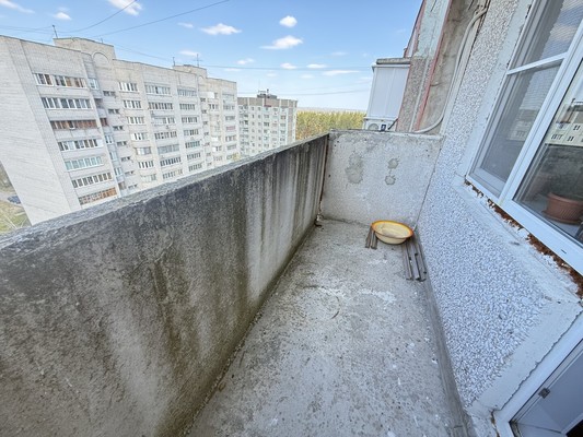 Продам однокомнатную (1-комн.) квартиру, Тепличная ул, 2, Воронеж г