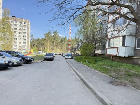 Продам однокомнатную (1-комн.) квартиру, Тепличная ул, 2, Воронеж г