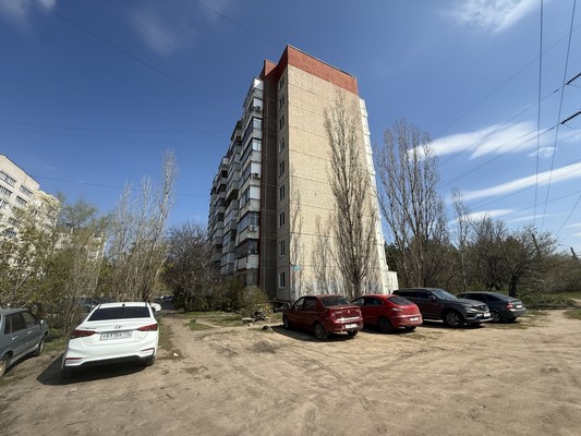 Продам однокомнатную (1-комн.) квартиру, Тепличная ул, 2, Воронеж г