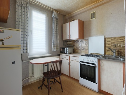 Продам трехкомнатную (3-комн.) квартиру, Подводника Кузьмина ул, 27А, Санкт-Петербург г