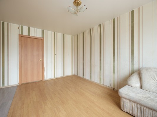 Продам трехкомнатную (3-комн.) квартиру, Подводника Кузьмина ул, 27А, Санкт-Петербург г