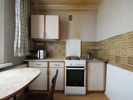Продам трехкомнатную (3-комн.) квартиру, Подводника Кузьмина ул, 27А, Санкт-Петербург г