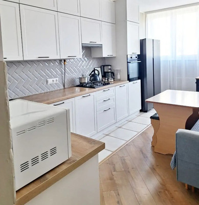 Продам двухкомнатную (2-комн.) квартиру, Владимирская ул, 150, Анапа г