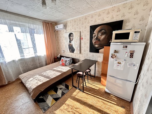 Продам комнату в 8-комн. квартире, Шишкова ул, 4а, Воронеж г