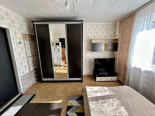 Продам комнату в 8-комн. квартире, Шишкова ул, 4а, Воронеж г