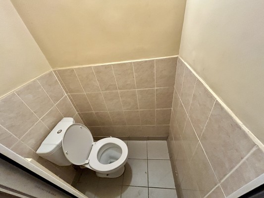 Продам комнату в 8-комн. квартире, Шишкова ул, 4а, Воронеж г
