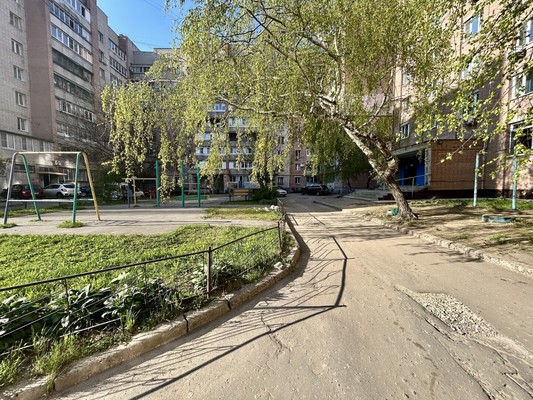 Продам комнату в 8-комн. квартире, Шишкова ул, 4а, Воронеж г
