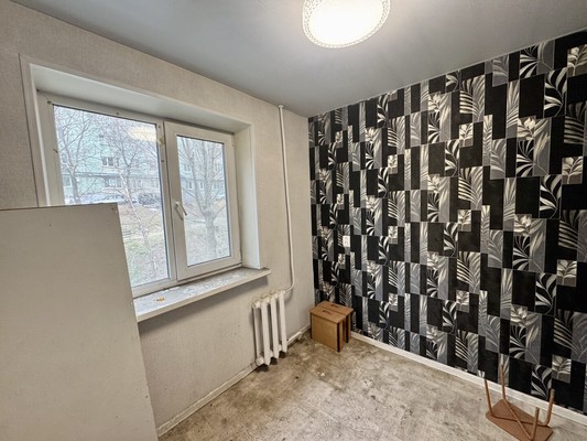Продам трехкомнатную (3-комн.) квартиру, Пограничная ул, 28, Находка г