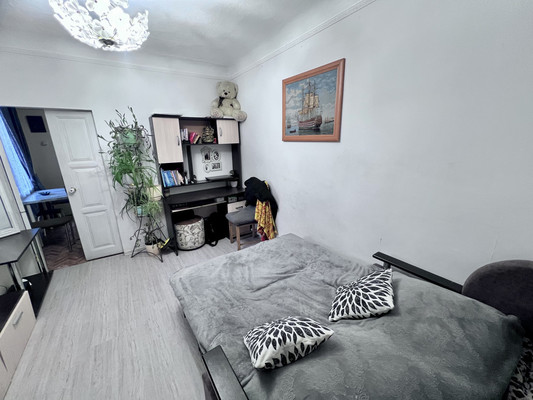 Продам двухкомнатную (2-комн.) квартиру, 19-я линия ул, 24, Ростов-на-Дону г