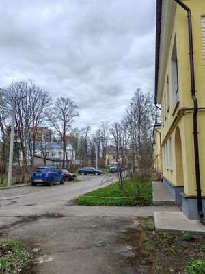 Продам 2-комн. в 3-комн. квартире, Ленинградское шоссе ул, 2, Кузьмоловский гп