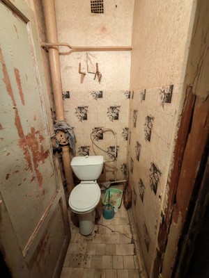 Продам 2-комн. в 3-комн. квартире, Ленинградское шоссе ул, 2, Кузьмоловский гп