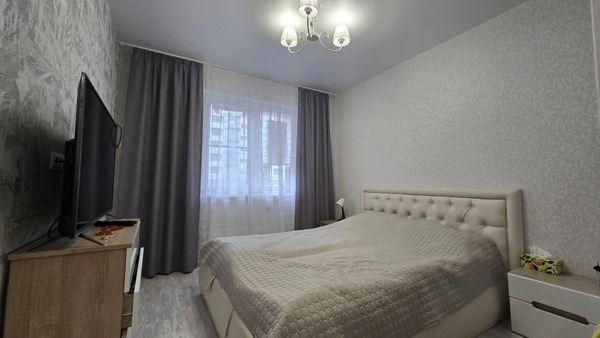 Продам двухкомнатную (2-комн.) квартиру, Крылова ул, 13к2, Анапа г