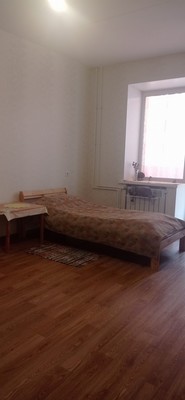 Продам однокомнатную (1-комн.) квартиру, Ипподромная ул, 2кА, Воронеж г