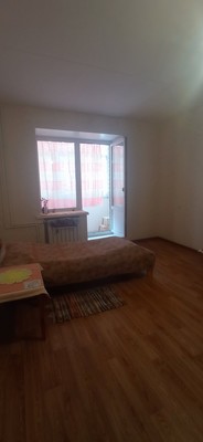 Продам однокомнатную (1-комн.) квартиру, Ипподромная ул, 2кА, Воронеж г
