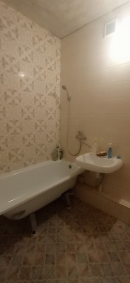 Продам однокомнатную (1-комн.) квартиру, Ипподромная ул, 2кА, Воронеж г