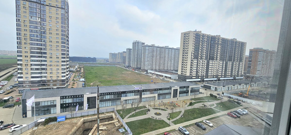 Продам двухкомнатную (2-комн.) квартиру, Командорская ул, 15, Краснодар г