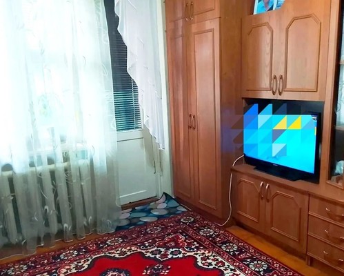 Продам однокомнатную (1-комн.) квартиру, Свободы ул, 417кБ, Майкоп г