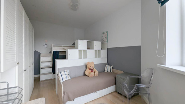 Продам трехкомнатную (3-комн.) квартиру, Московская ул, 57/1, Краснодар г