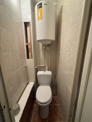 Продам трехкомнатную (3-комн.) квартиру, 1 Конной Армии ул, 86, Симферополь г