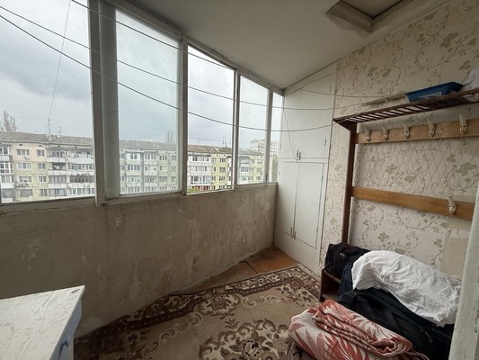 Продам трехкомнатную (3-комн.) квартиру, 1 Конной Армии ул, 86, Симферополь г