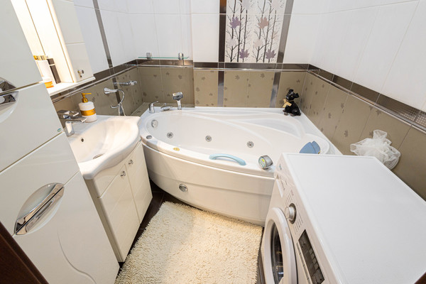 Продам трехкомнатную (3-комн.) квартиру, Красноармейская ул, 35, Ханты-Мансийск г