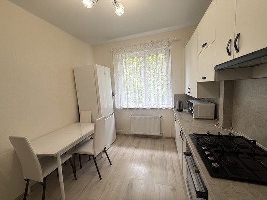 Продам однокомнатную (1-комн.) квартиру, Трубаченко ул, 12б, Симферополь г