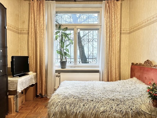 Продам трехкомнатную (3-комн.) квартиру, Седова ул, 63, Санкт-Петербург г