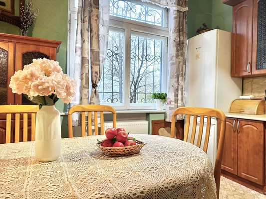 Продам трехкомнатную (3-комн.) квартиру, Седова ул, 63, Санкт-Петербург г