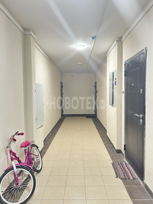 Продам двухкомнатную (2-комн.) квартиру, Объездная ул, 18к1, Горячий Ключ г
