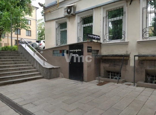 Продам коммерческое помещение 192,6 м2, Маросейка ул, 13 3, Москва г