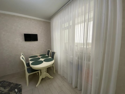 Продам трехкомнатную (3-комн.) квартиру, Магнитогорская ул, 1в126, Ростов-на-Дону г