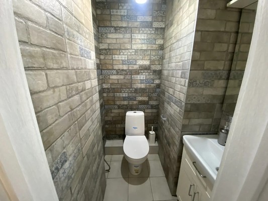 Продам трехкомнатную (3-комн.) квартиру, Магнитогорская ул, 1в126, Ростов-на-Дону г