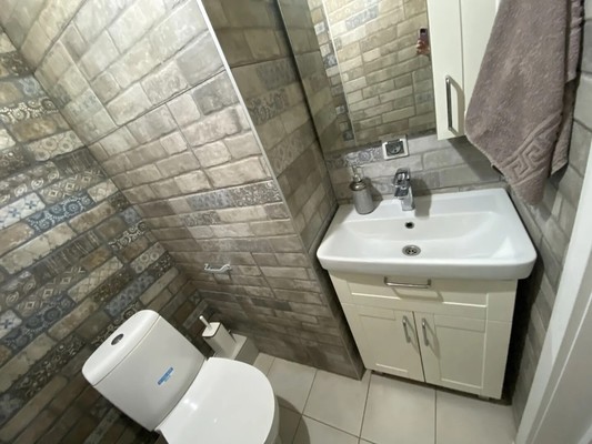 Продам трехкомнатную (3-комн.) квартиру, Магнитогорская ул, 1в126, Ростов-на-Дону г