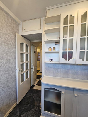 Сдам трехкомнатную (3-комн.) квартиру, Королёва пр-кт, 31к1, Санкт-Петербург г