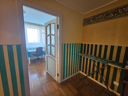 Сдам трехкомнатную (3-комн.) квартиру, Королёва пр-кт, 31к1, Санкт-Петербург г