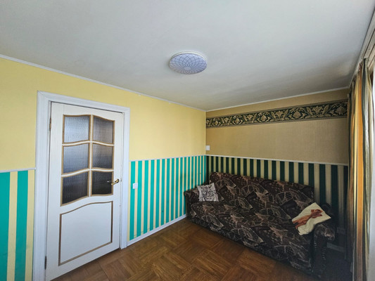 Сдам трехкомнатную (3-комн.) квартиру, Королёва пр-кт, 31к1, Санкт-Петербург г