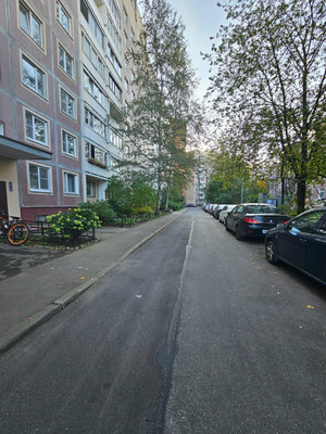 Сдам трехкомнатную (3-комн.) квартиру, Королёва пр-кт, 31к1, Санкт-Петербург г
