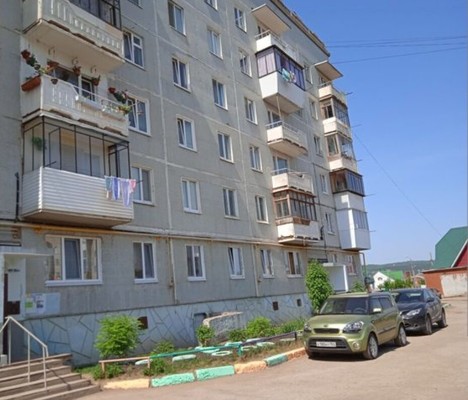 Продам двухкомнатную (2-комн.) квартиру, Первомайская ул, 7ка, Октябрьский г