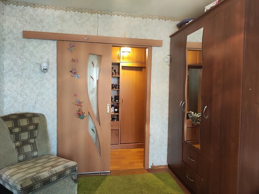 Продам трехкомнатную (3-комн.) квартиру, Баренца ул, 9, Нижний Новгород г