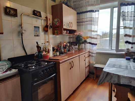 Продам трехкомнатную (3-комн.) квартиру, Баренца ул, 9, Нижний Новгород г