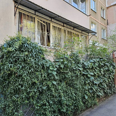 Продам двухкомнатную (2-комн.) квартиру, Кривошты ул, 193, Ялта г