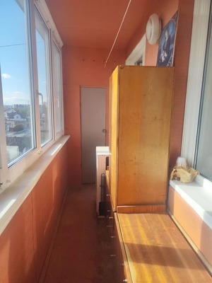 Продам трехкомнатную (3-комн.) квартиру, Салгирная ул, 22, Белоглинка с