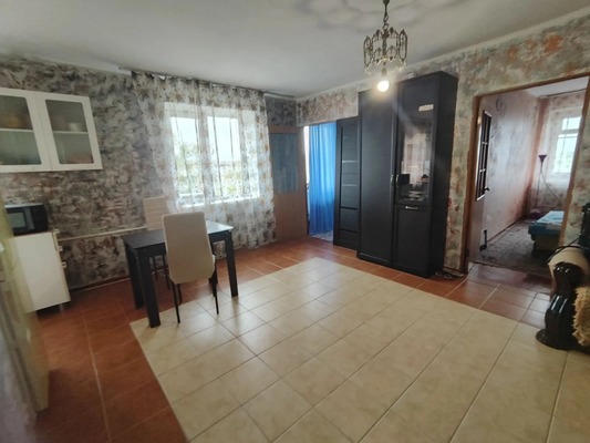 Продам трехкомнатную (3-комн.) квартиру, Советская ул, 32, Саки г