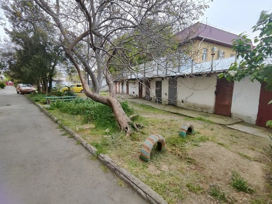 Продам трехкомнатную (3-комн.) квартиру, Советская ул, 32, Саки г