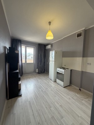 Продам однокомнатную (1-комн.) квартиру, Курортный проезд, 5, Краснодар г