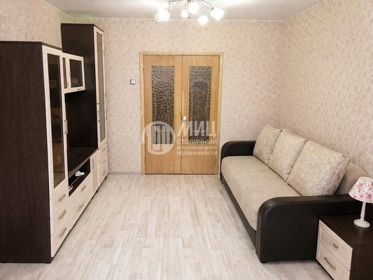 Продам трехкомнатную (3-комн.) квартиру, 1-я Дубровская ул, 1к1, Москва г