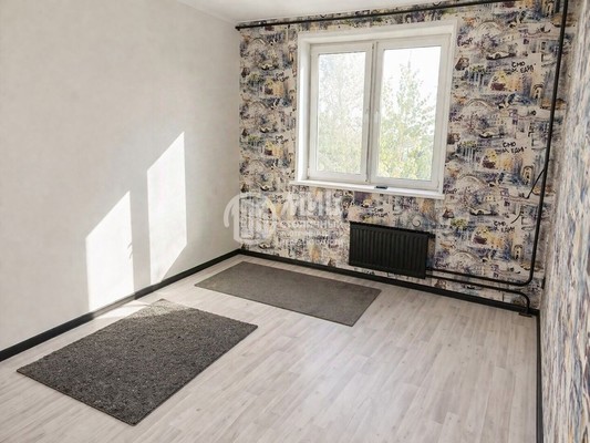 Продам трехкомнатную (3-комн.) квартиру, 1-я Дубровская ул, 1к1, Москва г