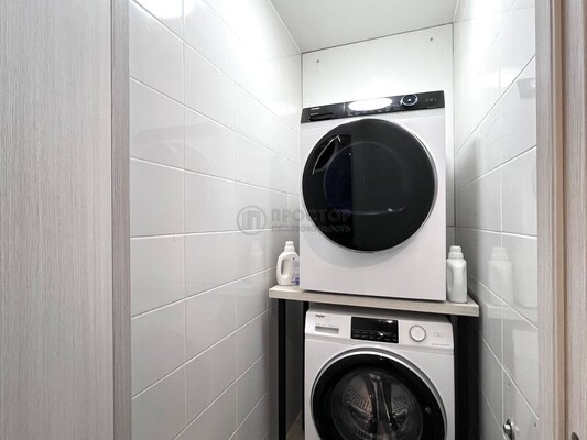 Продам двухкомнатную (2-комн.) квартиру, Люблинская ул, 80к3, Москва г