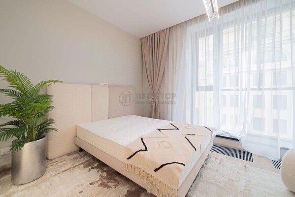Продам однокомнатную (1-комн.) квартиру, Стремянный пер, 2, Москва г