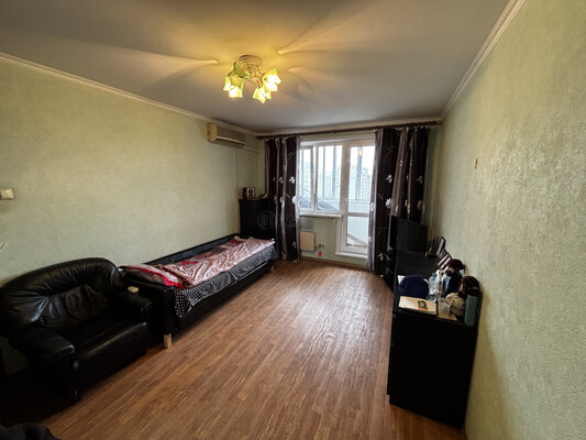 Продам двухкомнатную (2-комн.) квартиру, Барышиха ул, 21, Москва г